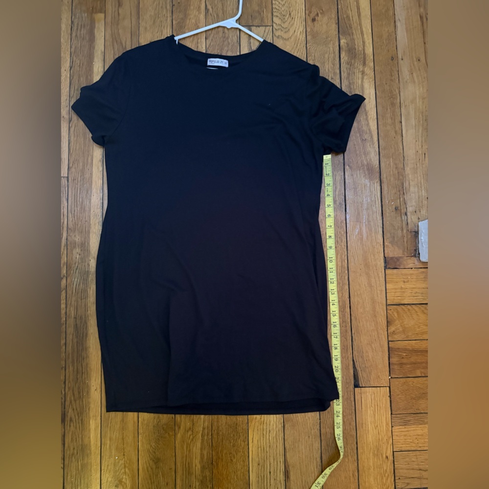 Classic Black Short Sleeve Dress - Picture 3 of 3